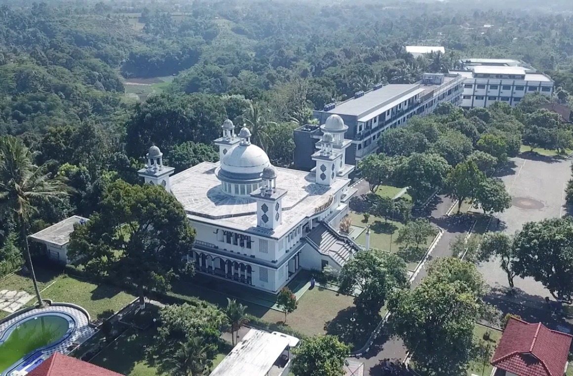 Pondok Pesantren Ar Rahman Sukabumi